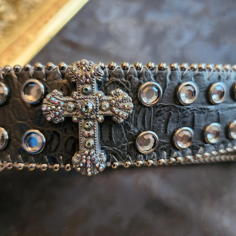 Womens Black Leather Western Bling Cross Rhinestone Belt M/L 32-35 6061SM